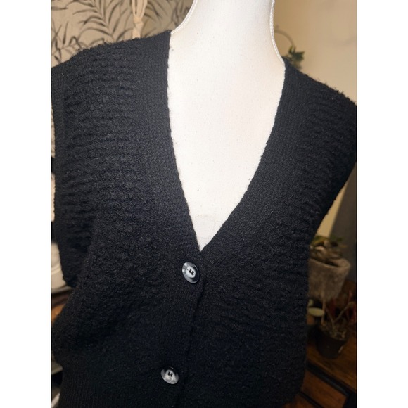Black Textured Button Front Sweater Vest – Size 3XL (NWT) - Picture 5 of 5